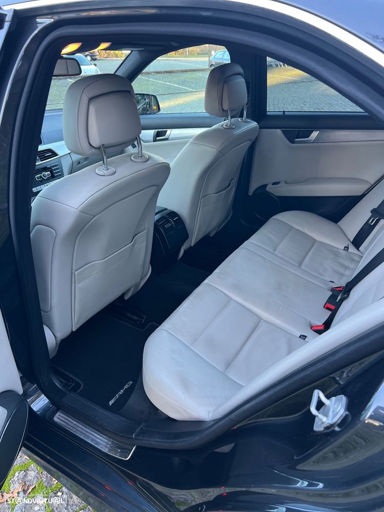 Mercedes-Benz C 250 CDI Elegance BlueEfficiency Aut. - 10