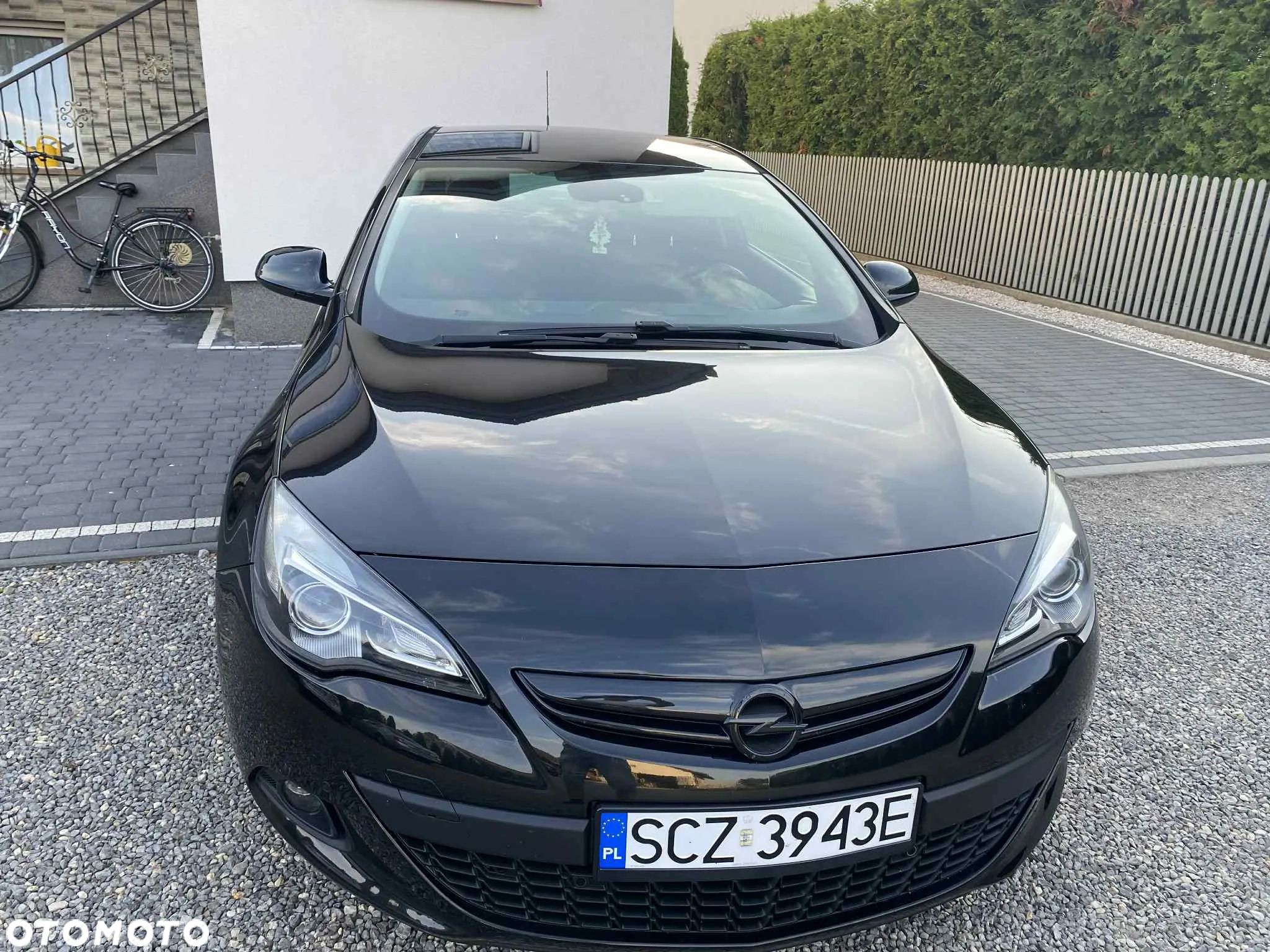 Opel Astra GTC 1.4 Turbo - 4