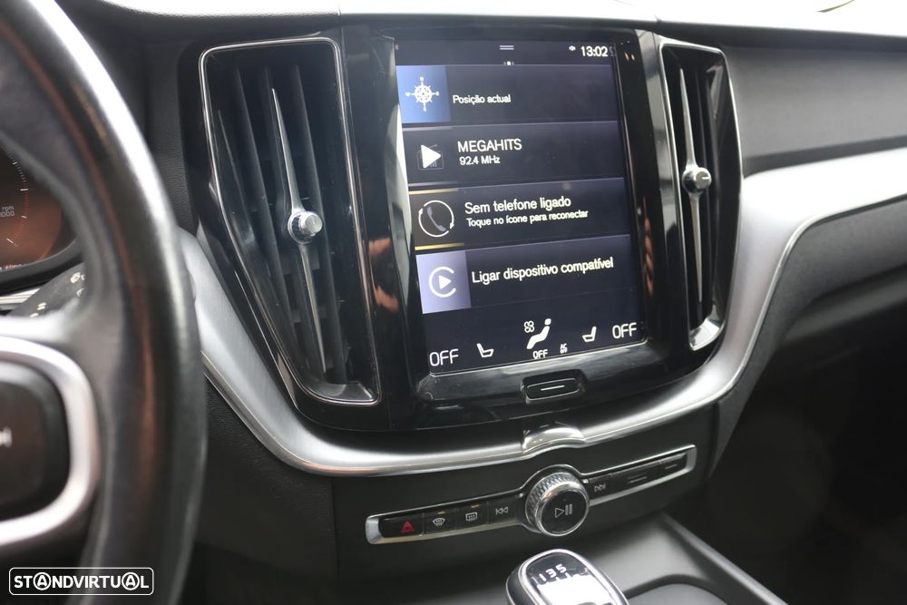 Volvo XC 60 2.0 D3 Momentum Plus - 18