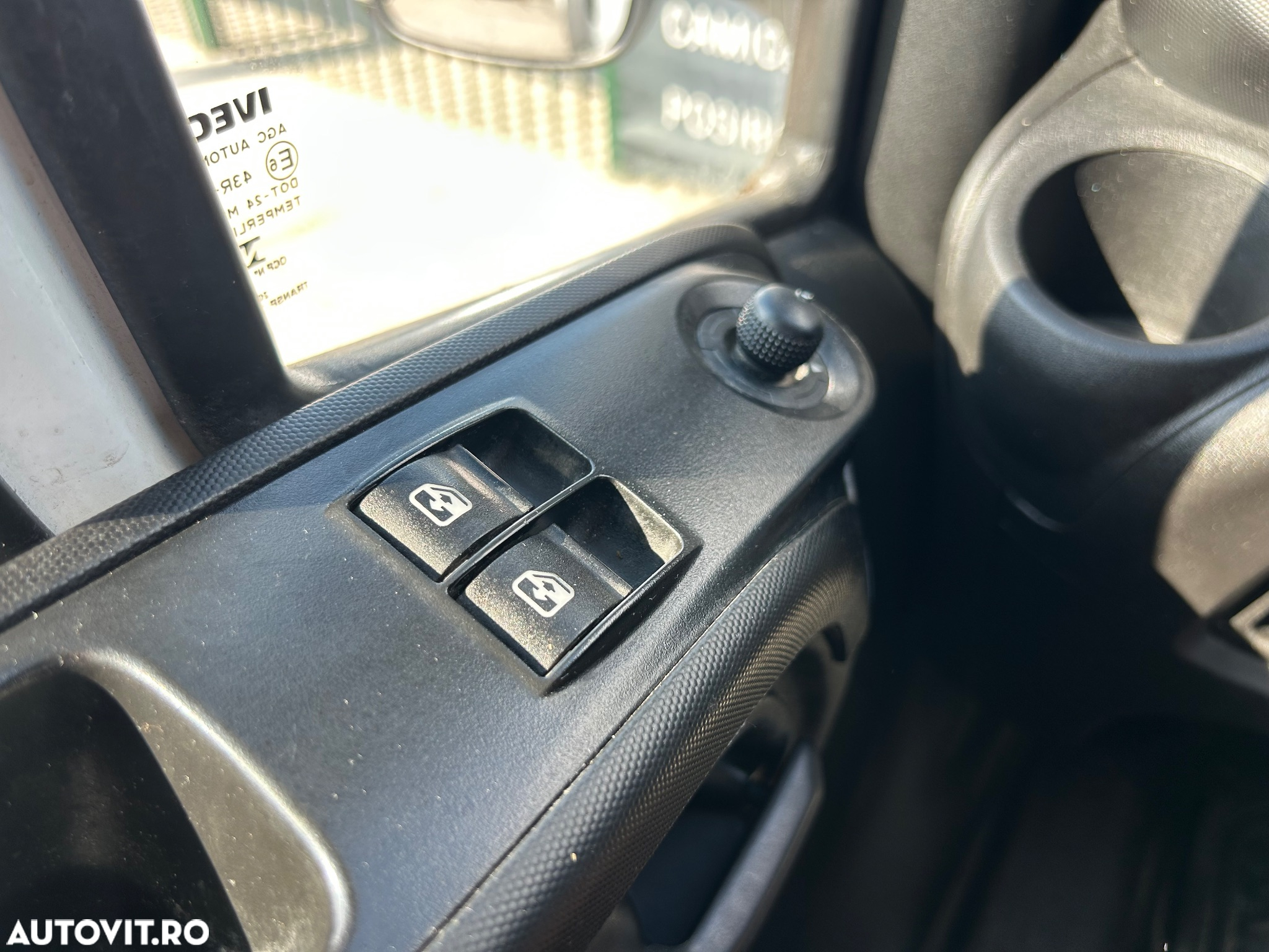 Iveco Daily 3.0 D Platforma 5 m AXA DUBLA SPATE - 24