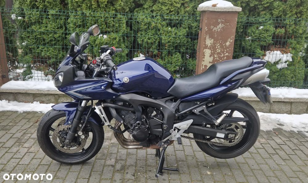 Yamaha FZ6 - 3