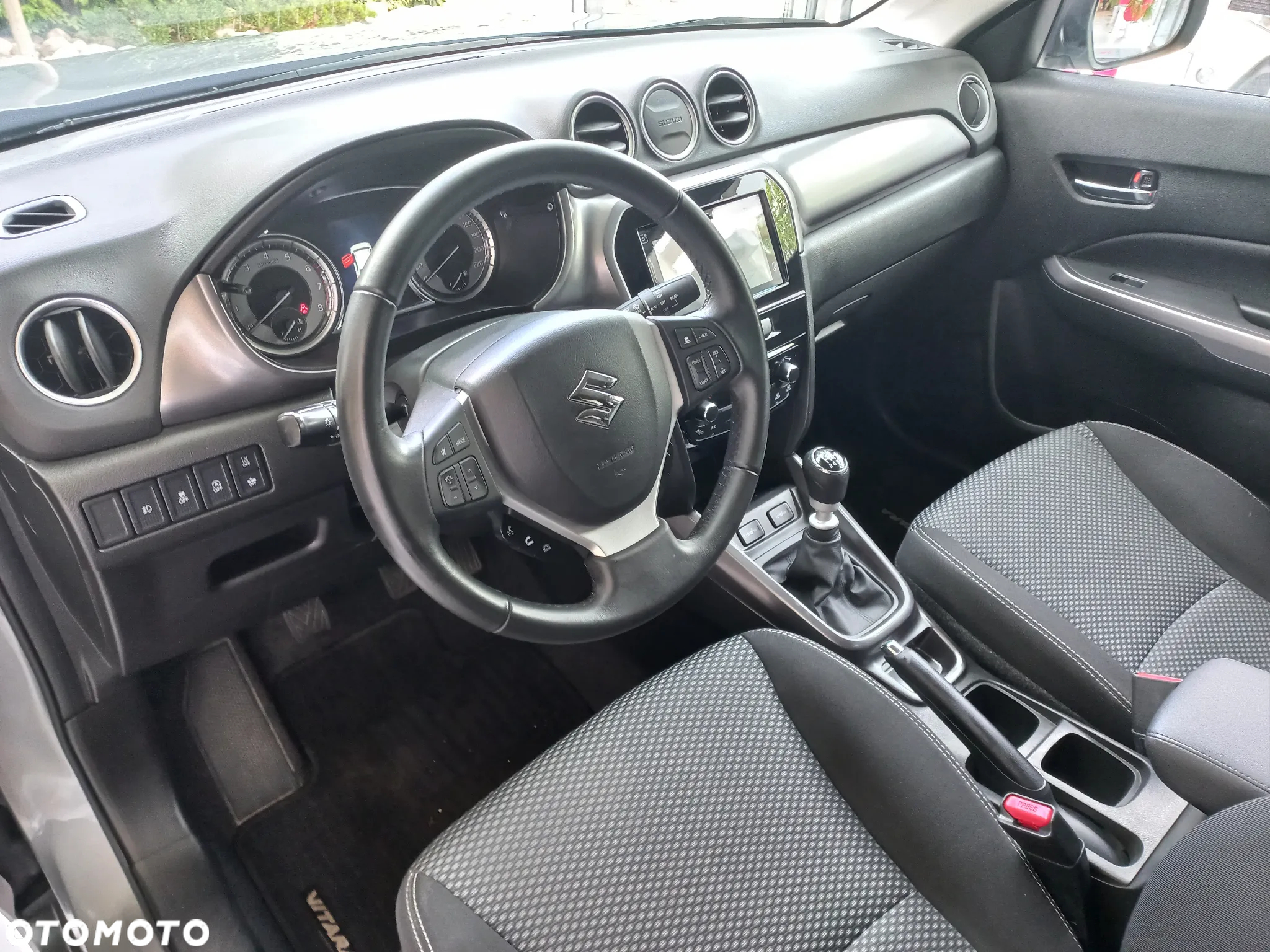 Suzuki Vitara 1.4 Boosterjet Premium 2WD - 15