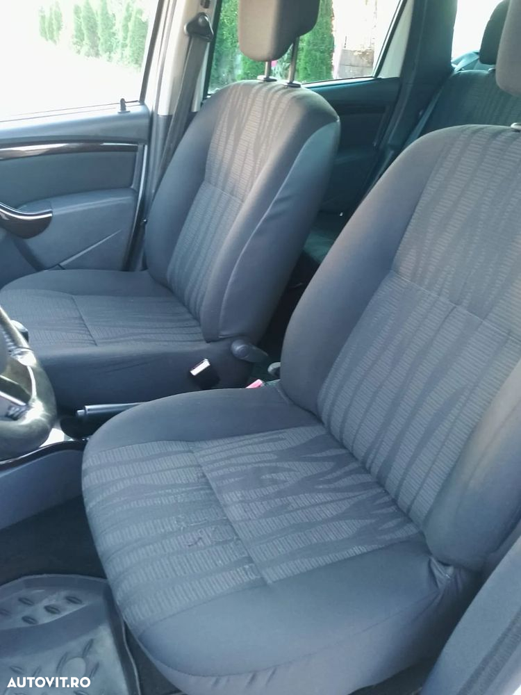 Dacia Duster 1.5 dCi 4x4 Laureate - 37