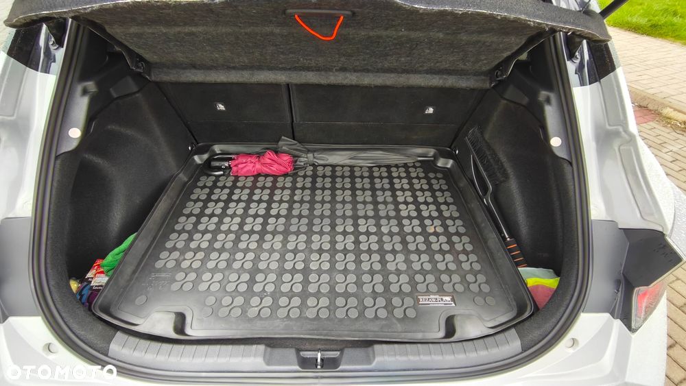 Toyota Corolla 2.0 Hybrid GR Sport - 14