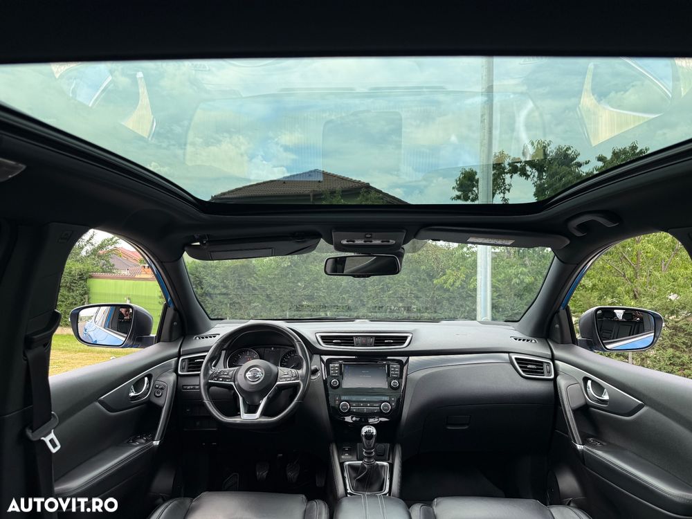 Nissan Qashqai 1.6 DCI 4 x 4 DPF Start/Stop tekna - 8