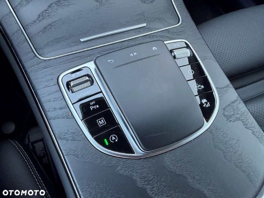 Mercedes-Benz GLC 200 d 4-Matic - 29
