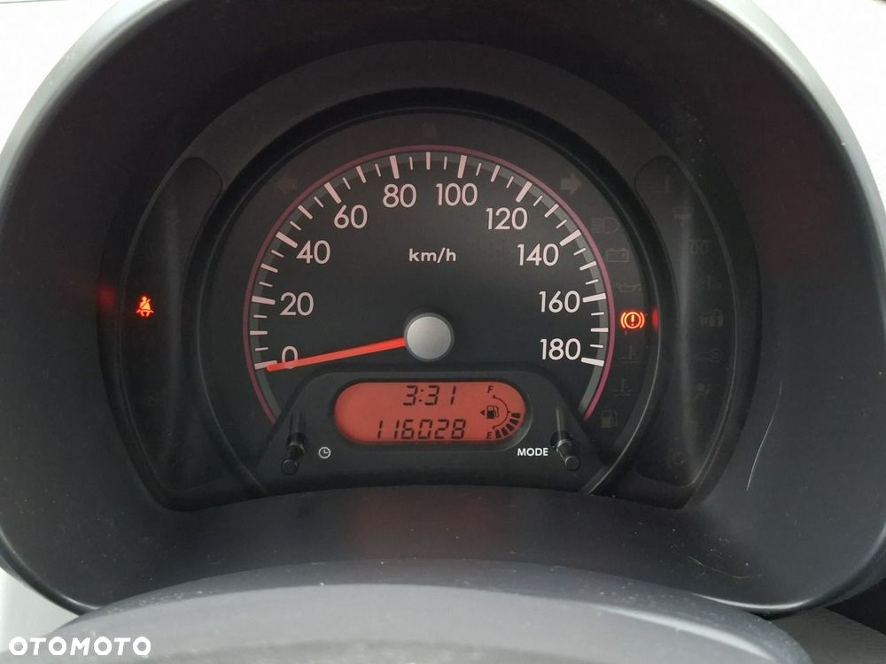 Suzuki Alto 1.0 Comfort - 16