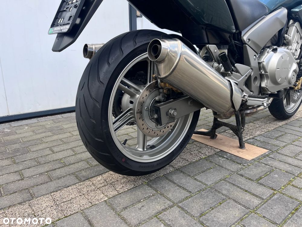 Honda CBF - 23
