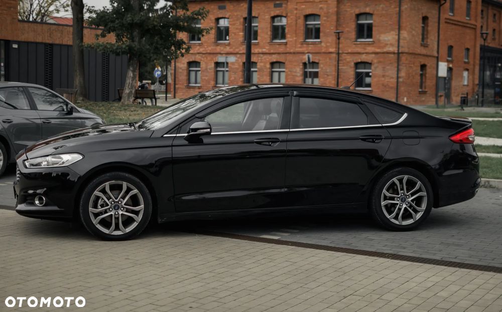 Ford Fusion - 3