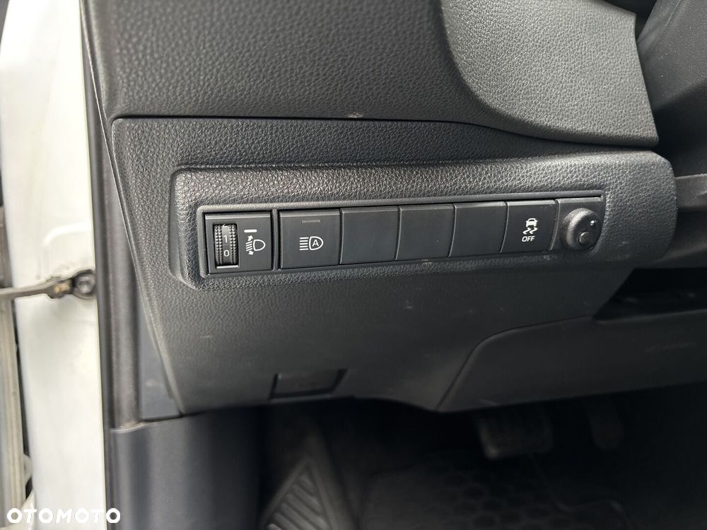 Toyota Corolla - 27