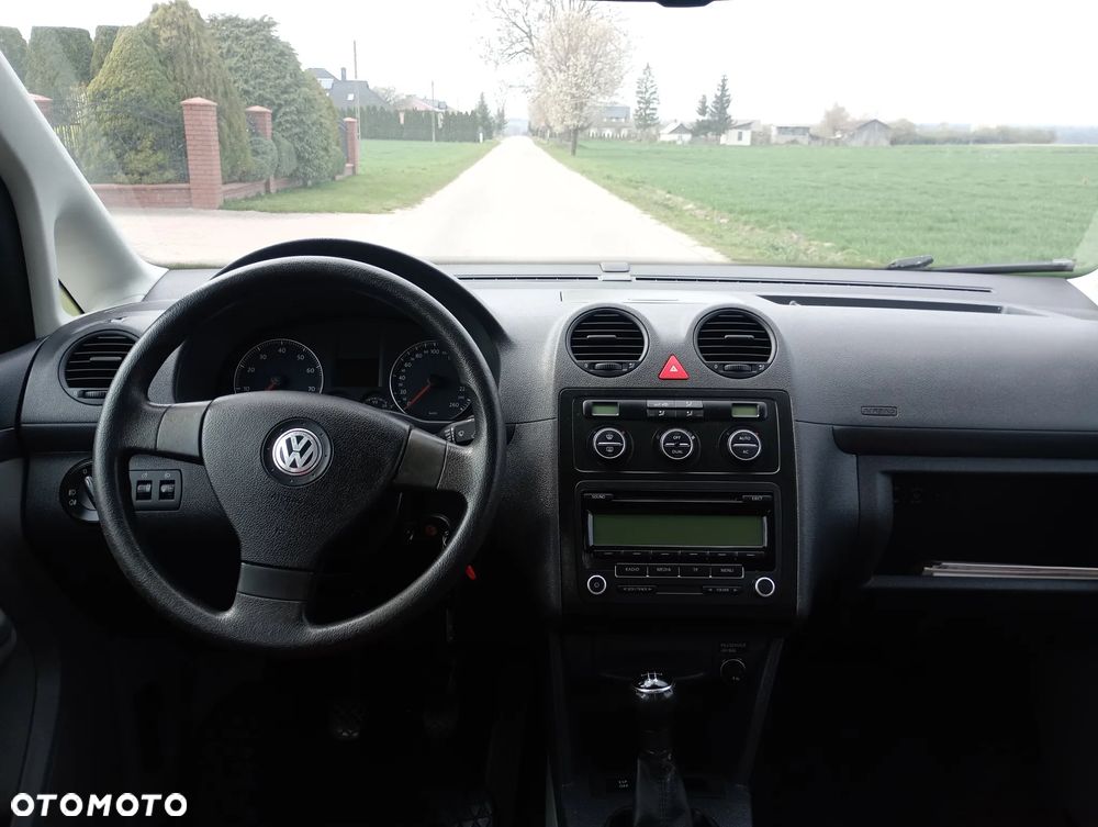 Volkswagen Caddy 1.6 Life (7-Si.) - 16