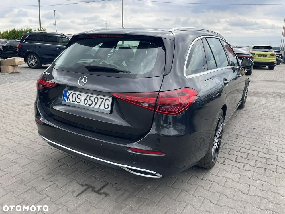 Mercedes-Benz Klasa C 200 4Matic 9G-TRONIC Avantgarde - 4