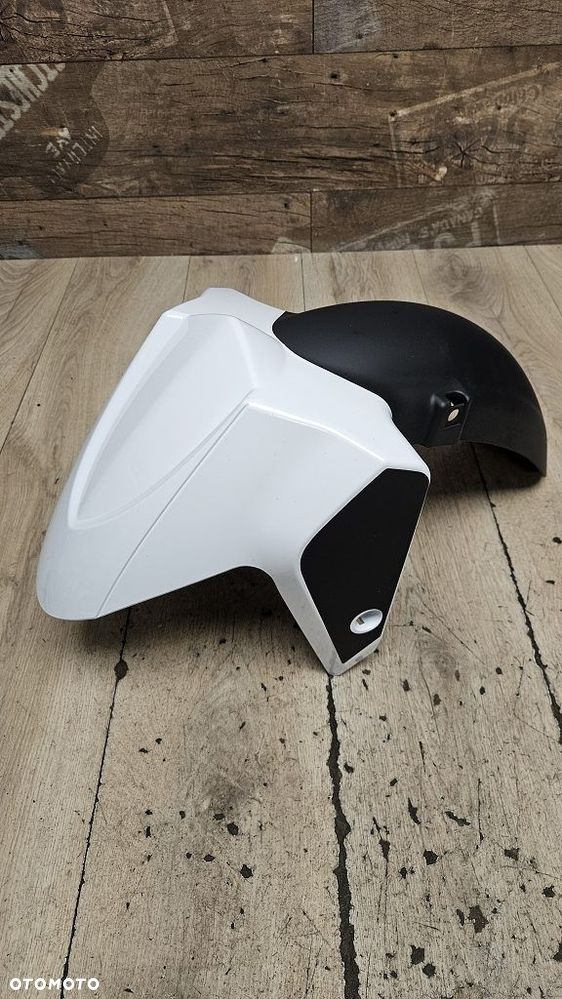 Błotnik przód Kymco Xciting 400  61100-LKF5-E000 - 2