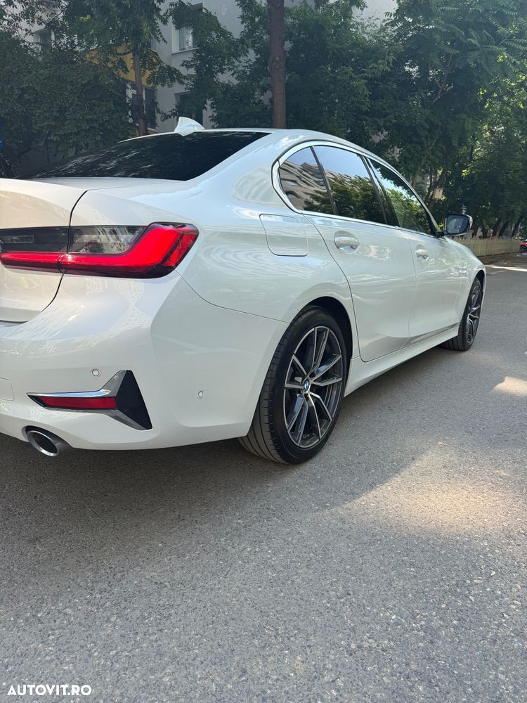 BMW Seria 3 320d xDrive AT Luxury Line - 6