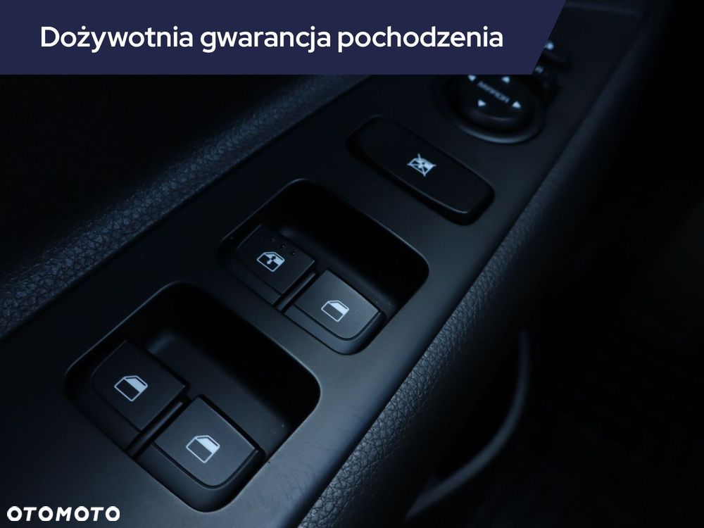 Kia Rio - 17