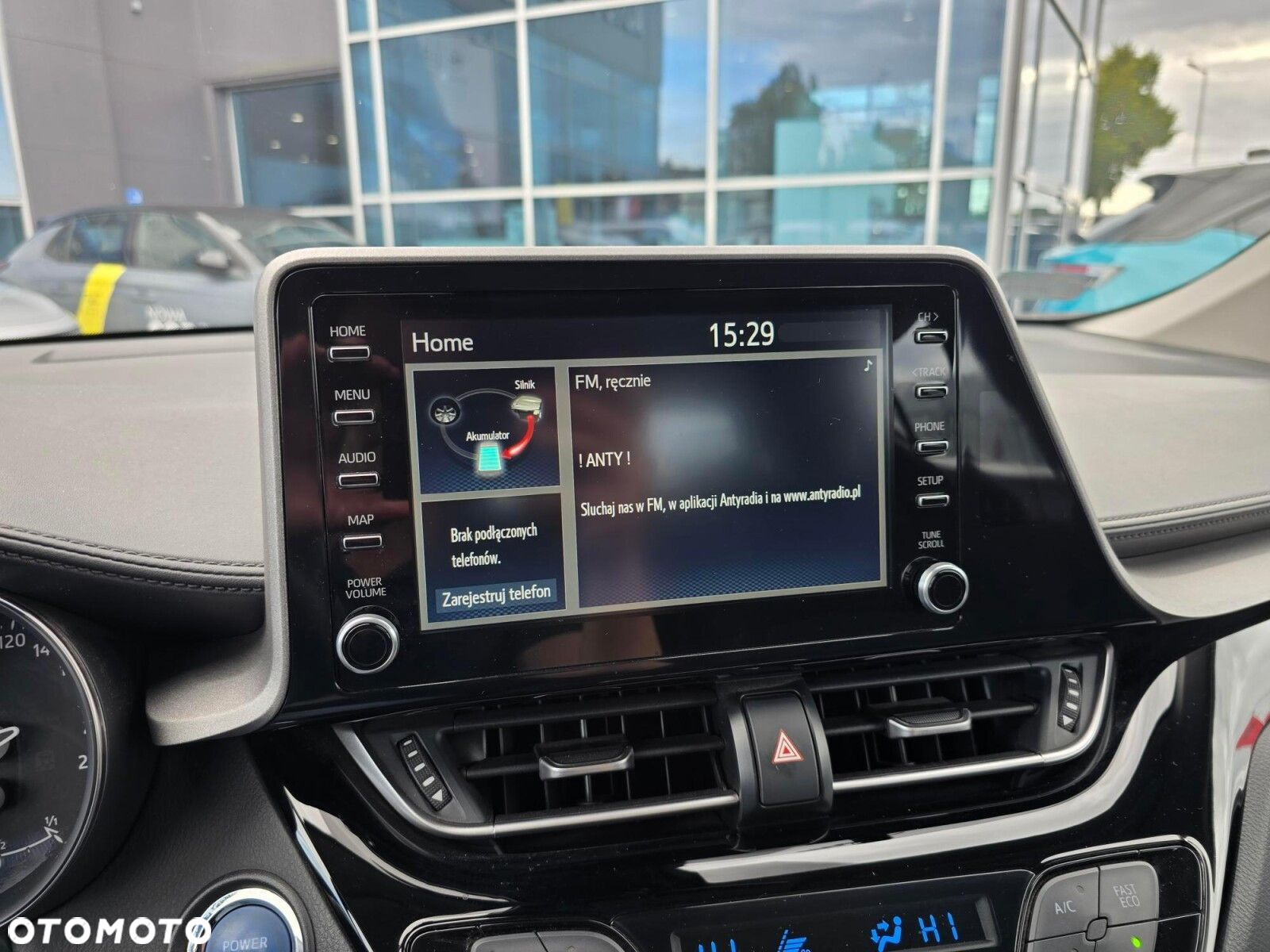 Toyota C-HR - 21