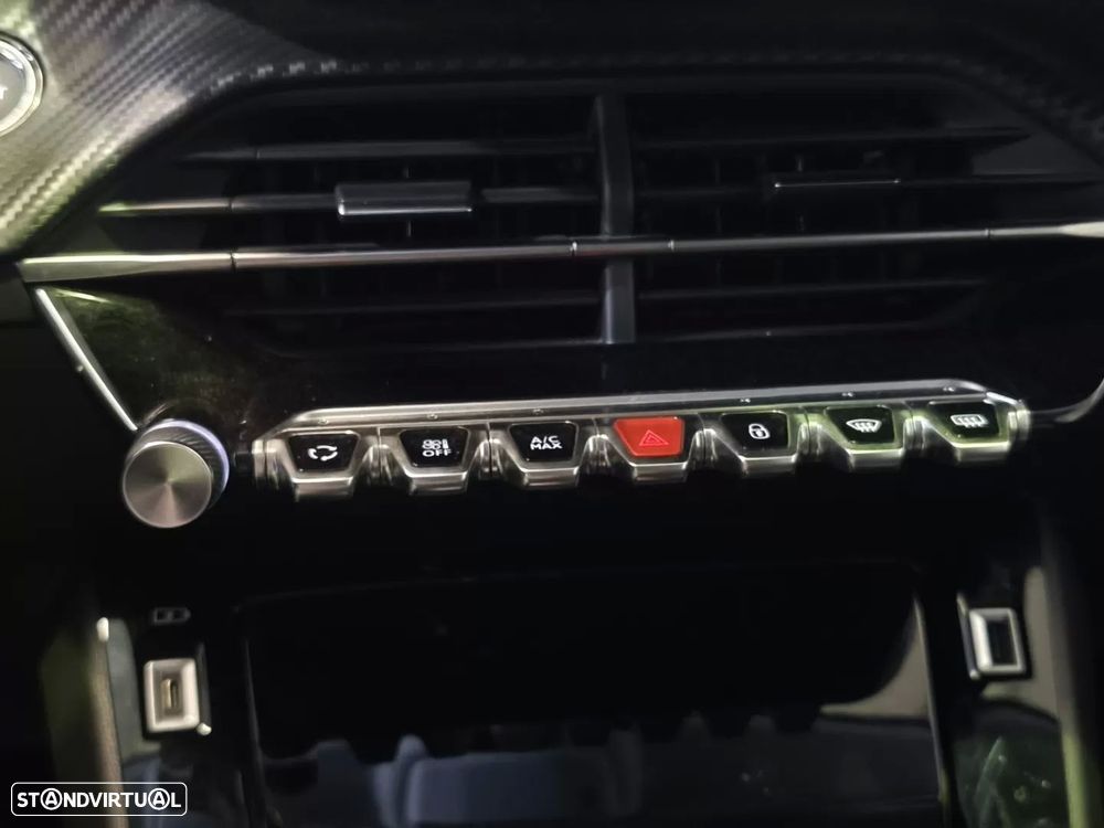 Peugeot 208 PureTech 100 EAT8 Allure Pack - 23
