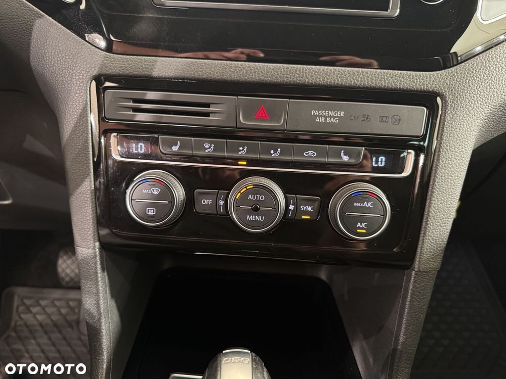 Volkswagen Golf Sportsvan - 23