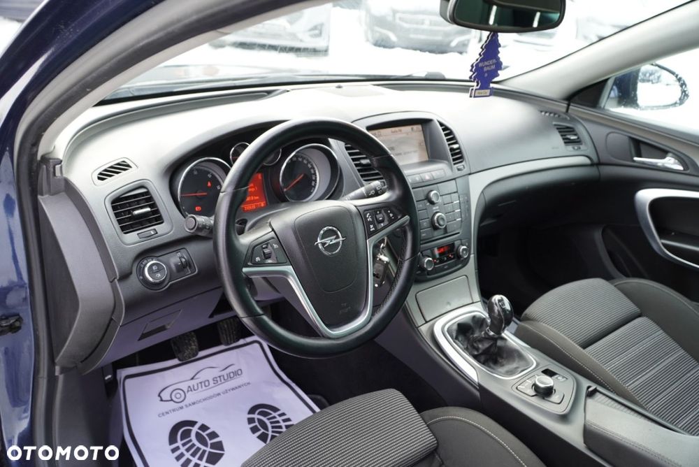 Opel Insignia 2.0 CDTI Design Edition - 10