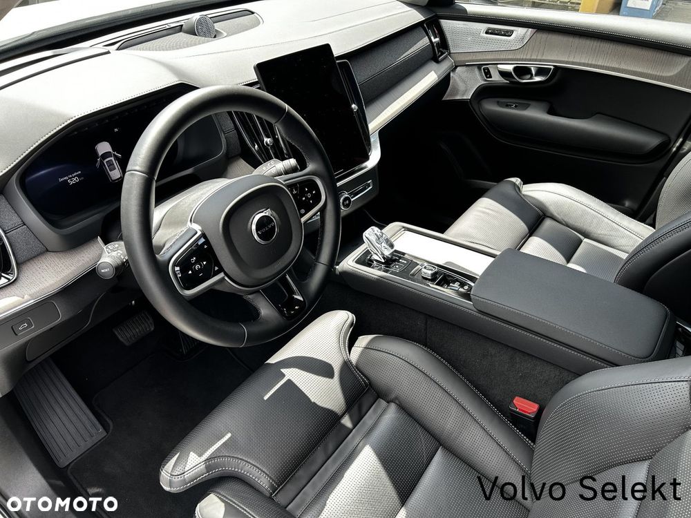 Volvo XC 90 - 12