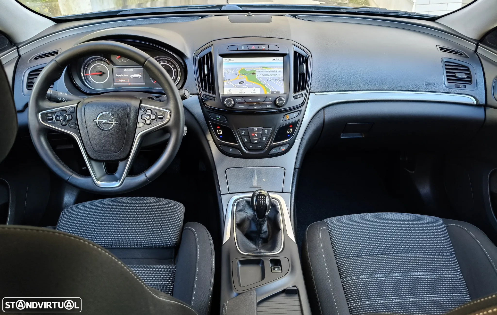 Opel Insignia 1.6 CDTi Executive S/S - 25
