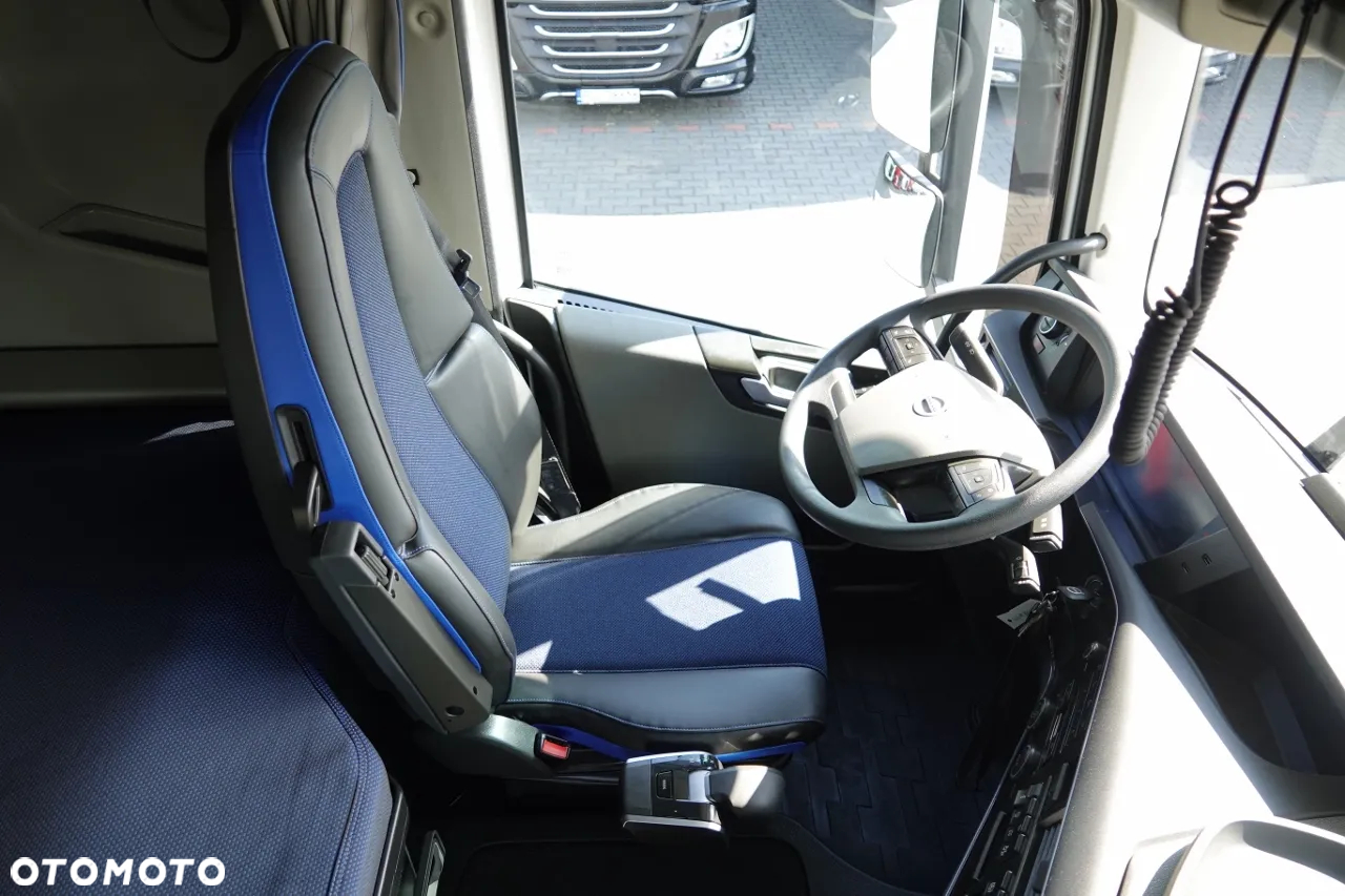Volvo FH 460 / ZESTAW TANDEM  / 120 M3 / CAŁY NA PODUSZKACH / 2022 R / PO ZŁOTYM KONTRAKCIE SERWISOWYM - 30