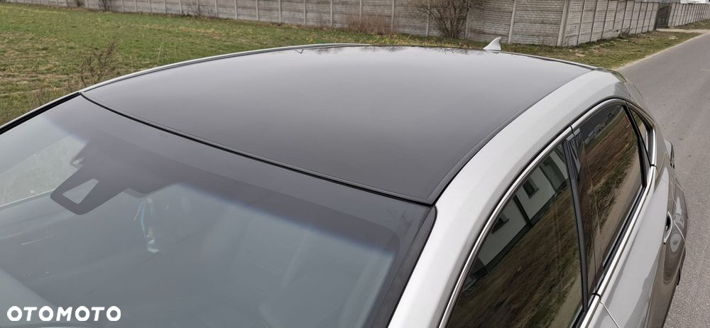 Lexus NX 300h - 10