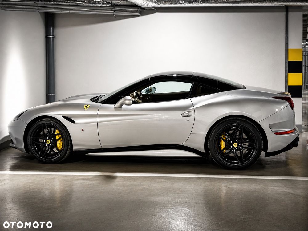 Ferrari California T - 18