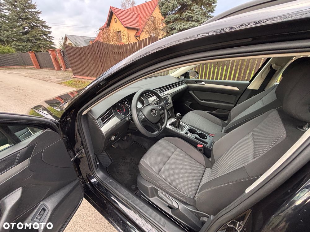 Volkswagen Passat Variant 1.4 TSI (BlueMotion Technology) Trendline - 15