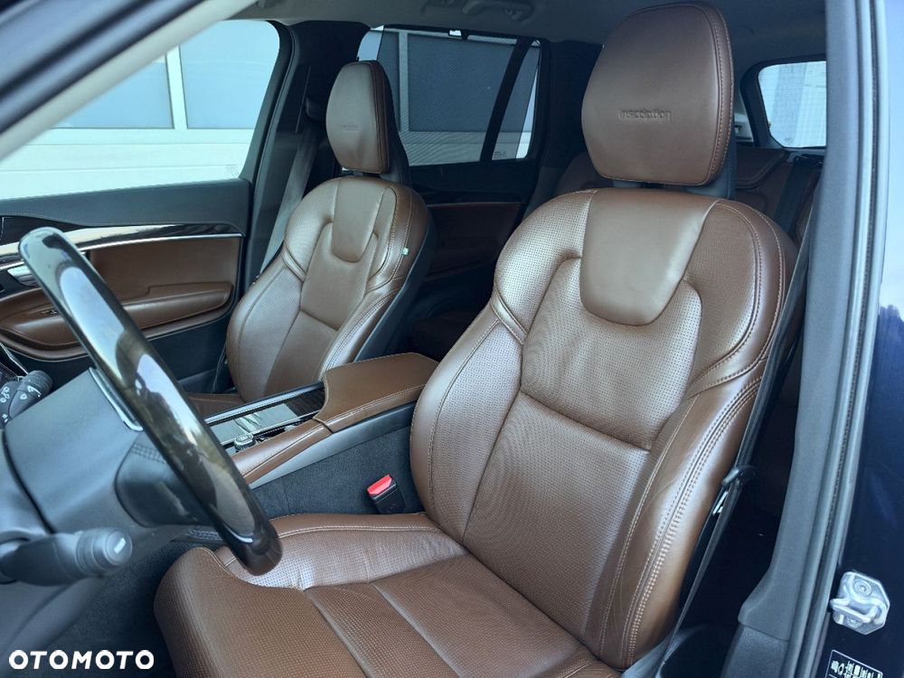 Volvo XC 90 - 19