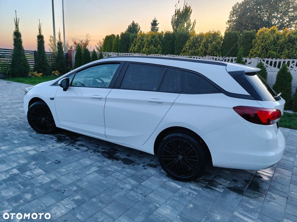 Opel Astra - 8