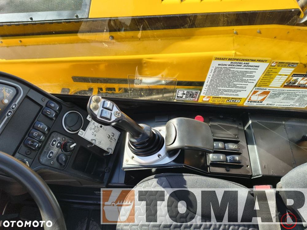 JCB 560-80 2018R agri plus - 24