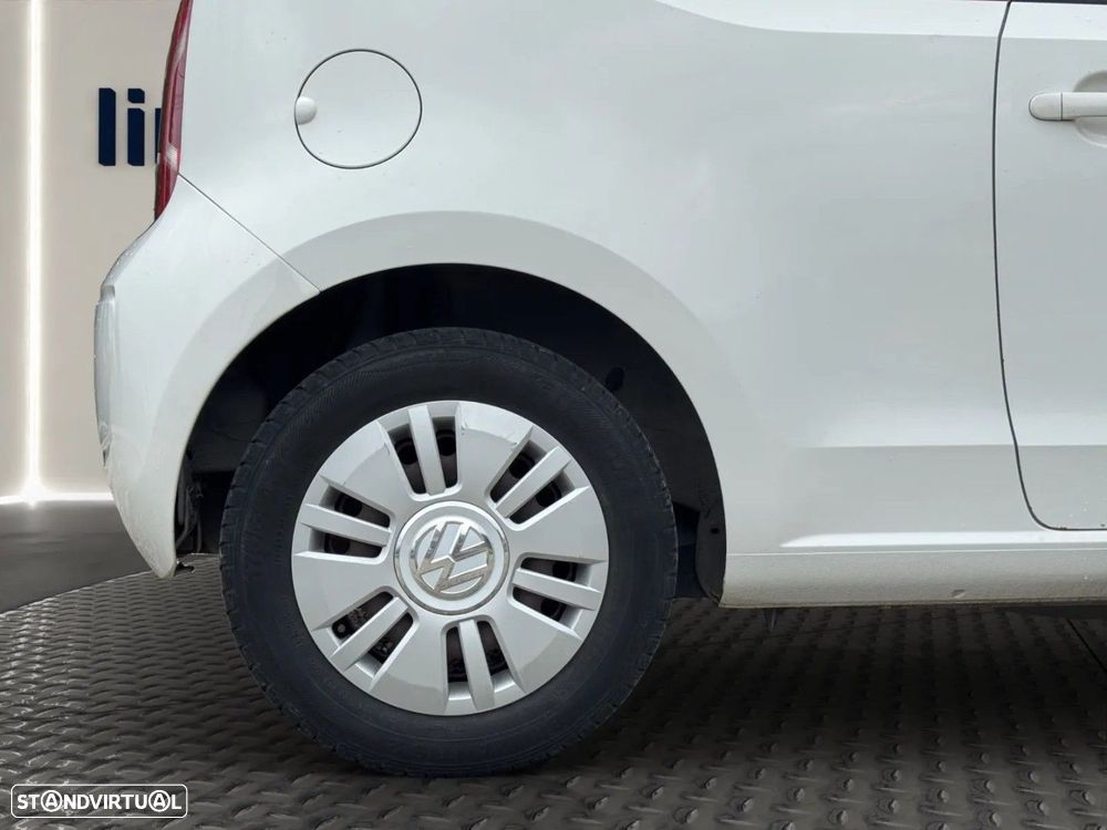 VW Up! 1.0 White - 26