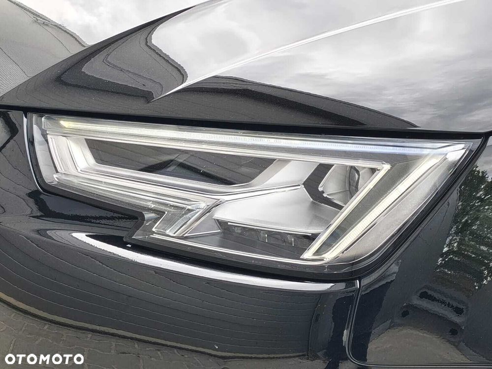 Audi A4 Avant 35 TFSI Sport S tronic - 38