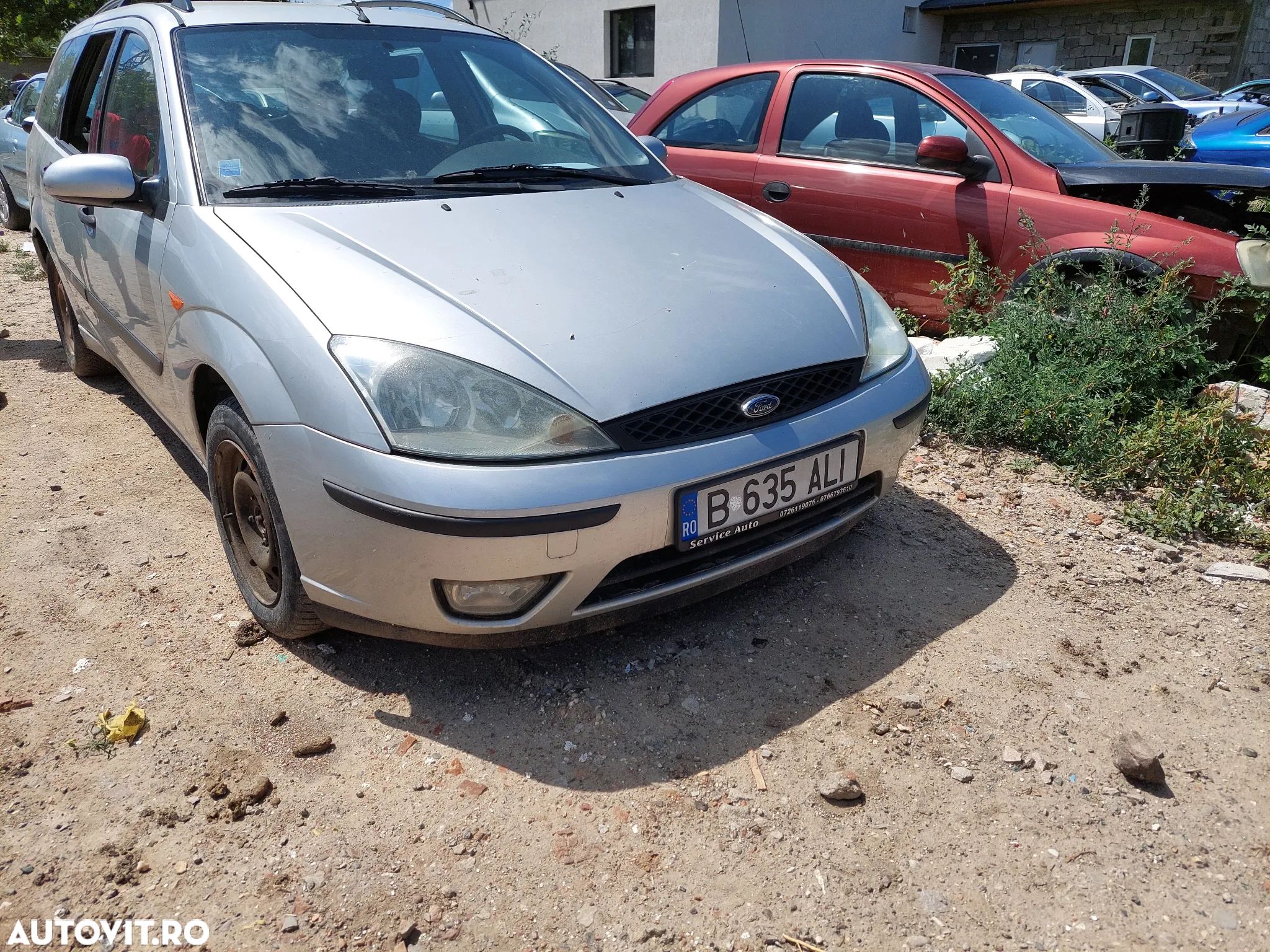 Dezmembrez ford focus diesel si bezina 1.8 si 1.6 - 1
