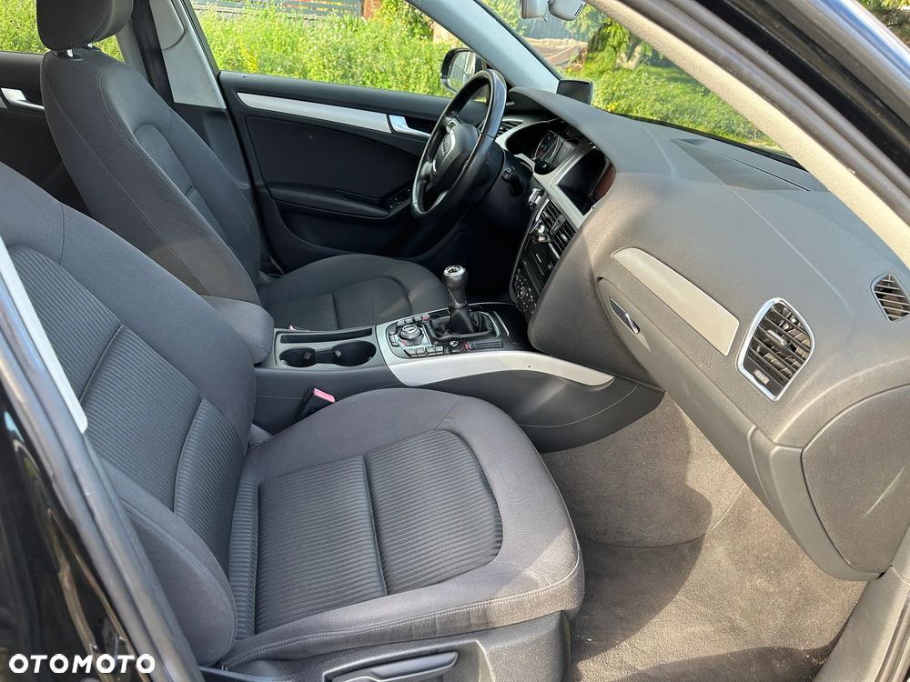 Audi A4 Avant 2.0 TDI e DPF Ambiente - 4