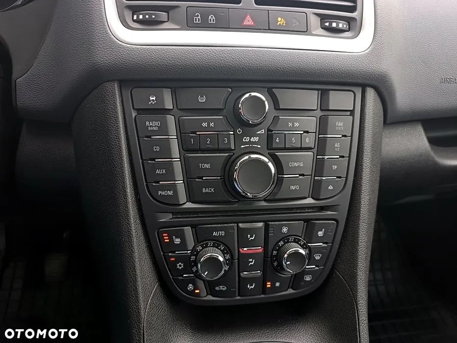 Opel Meriva 1.4 T Cosmo - 30