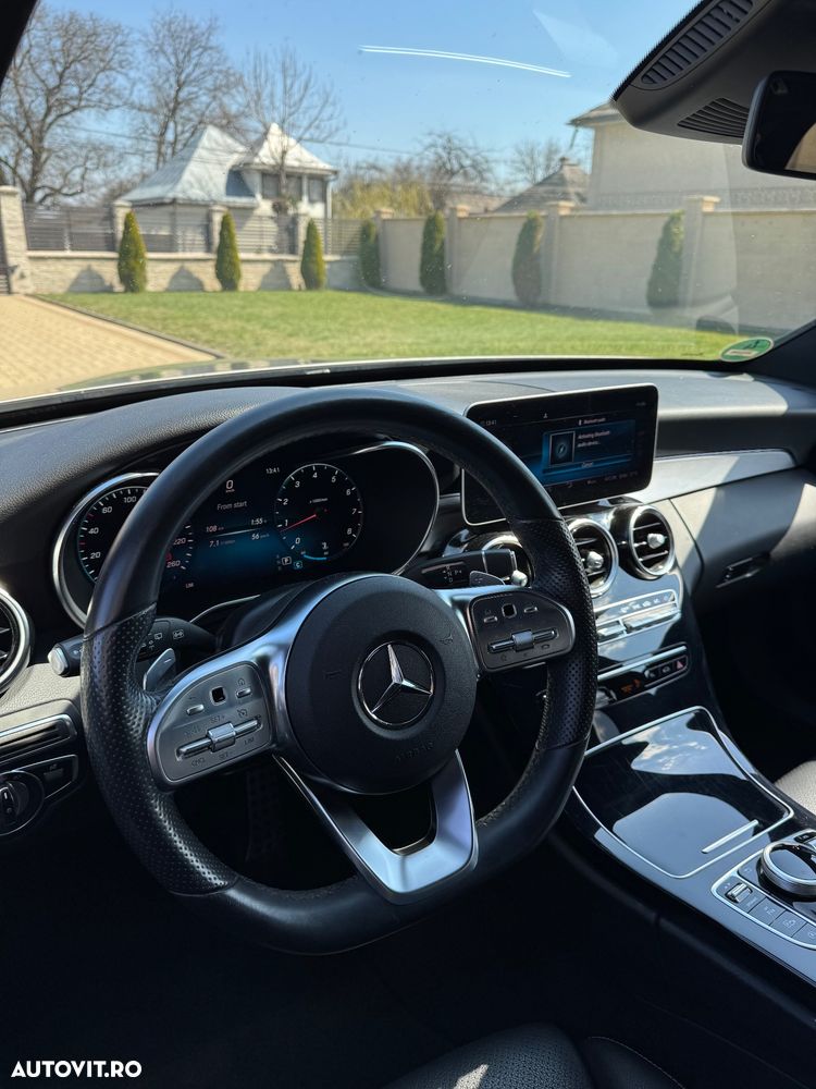 Mercedes-Benz C 180 9G-TRONIC AMG Line - 9