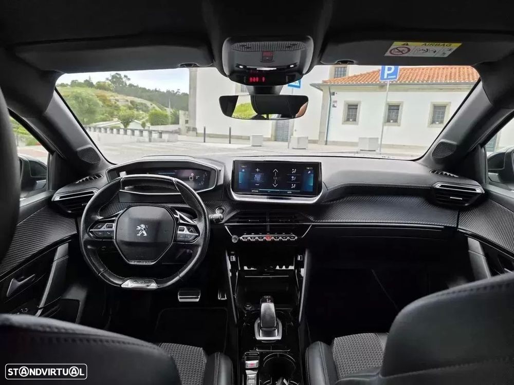 Peugeot e-208 50 kWh GT Line - 14