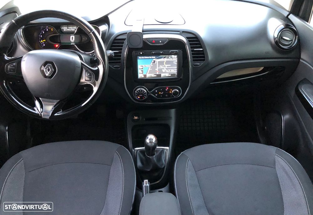 Renault Captur 1.5 dCi Exclusive - 22
