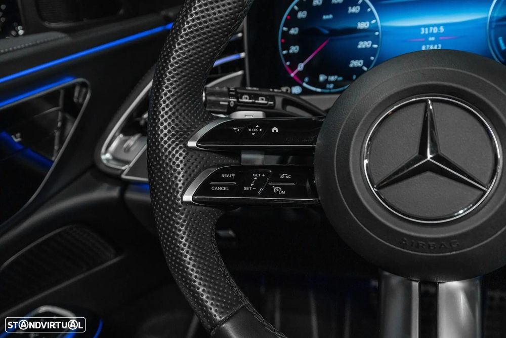 Mercedes-Benz E 300 e Station - 10