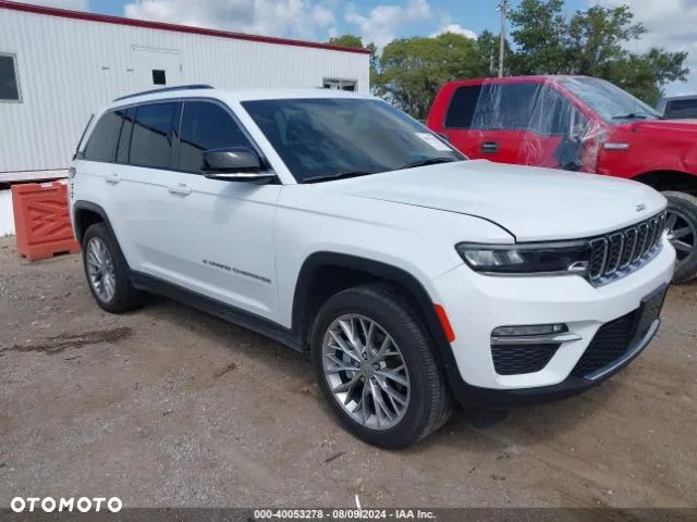 Jeep Grand Cherokee - 1