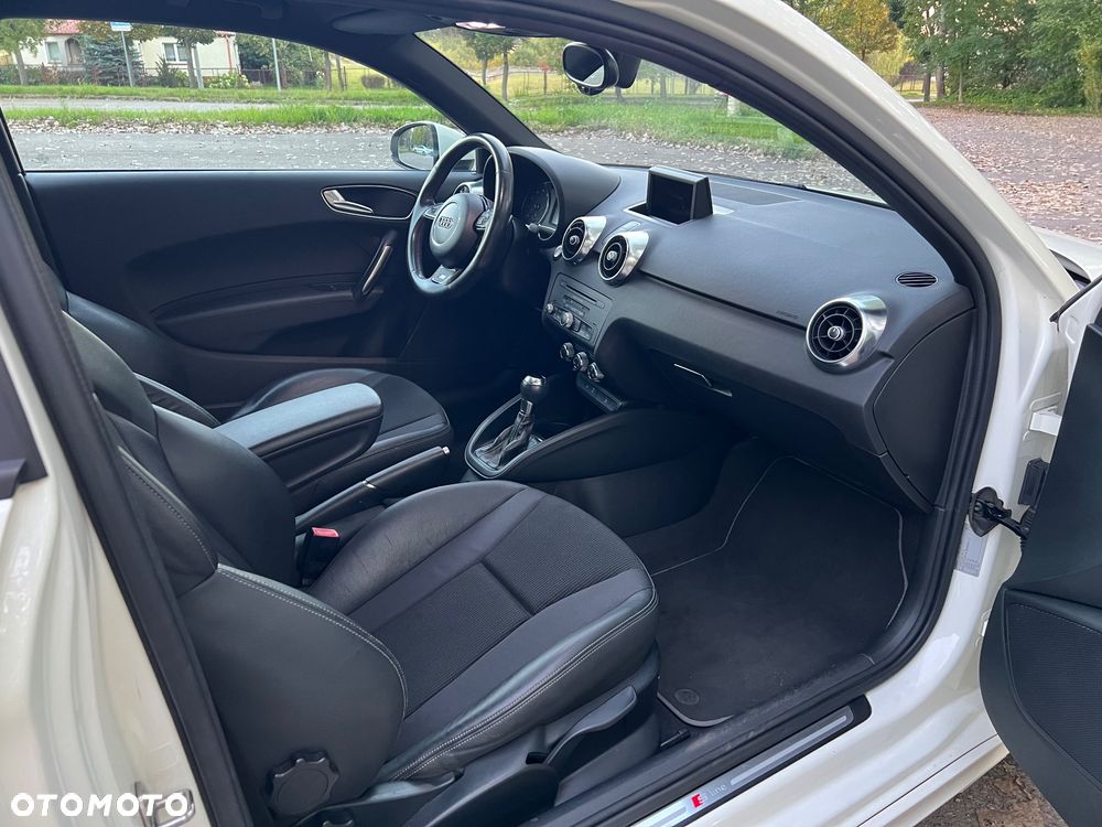 Audi A1 3-drzwiowe 1.4 TFSI Ambition S tronic - 11