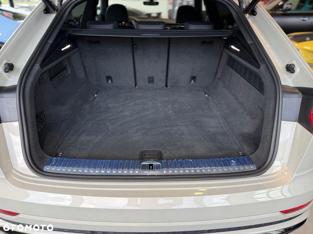 Audi Q8 50 TDI mHEV Quattro Black Edition Tiptronic - 20