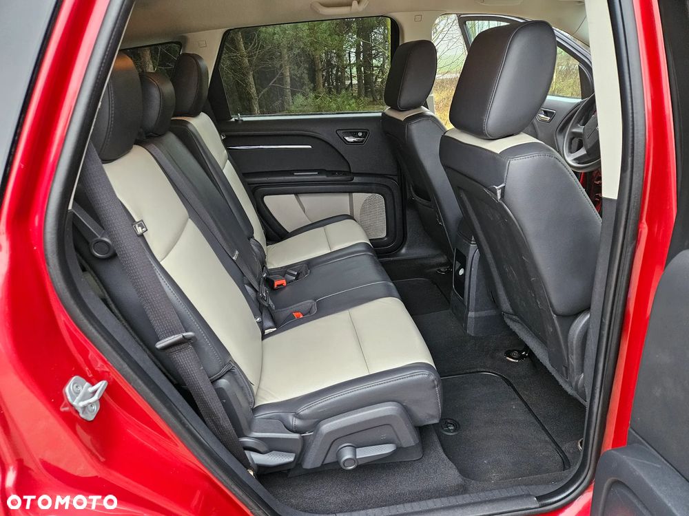 Dodge Journey 2.0 CRD Cool Family - 18