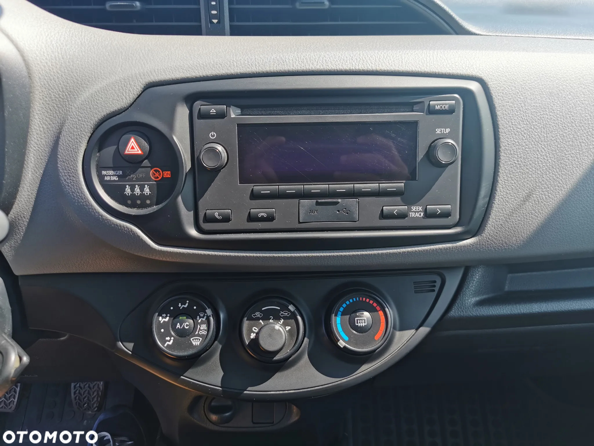 Toyota Yaris 1.5 Active - 17