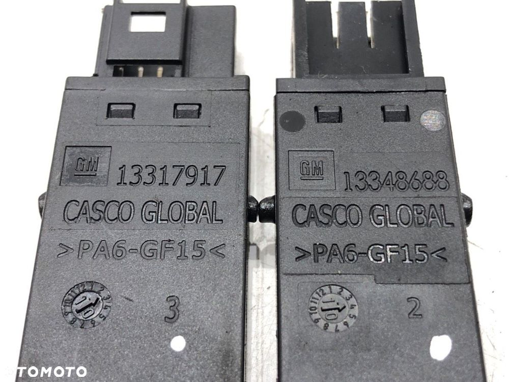 GNIAZDO PORT USB AUX  OPEL ASTRA J (P10) 2009 - 2015 1.6 (68) 85 kW [115 KM] benzyna 2009 - 2015 - 4