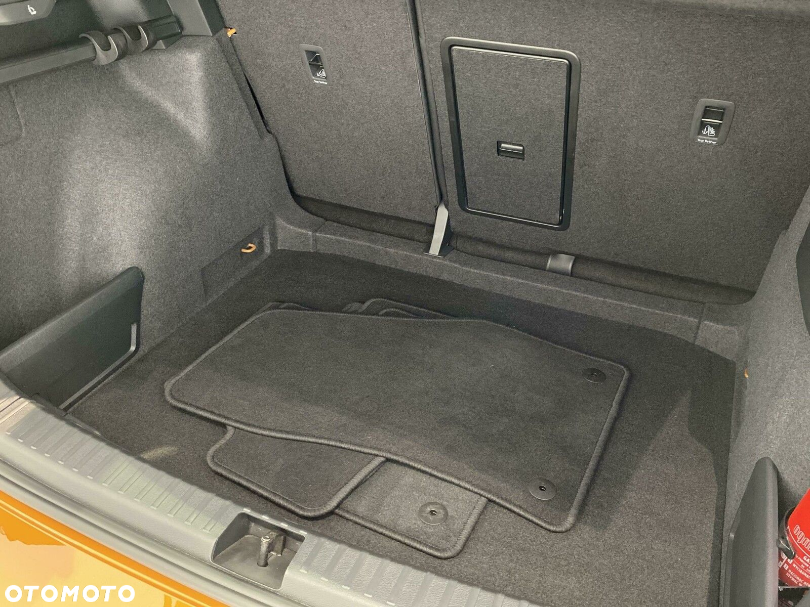 Skoda Karoq 1.5 TSI ACT 4x2 Style DSG - 34