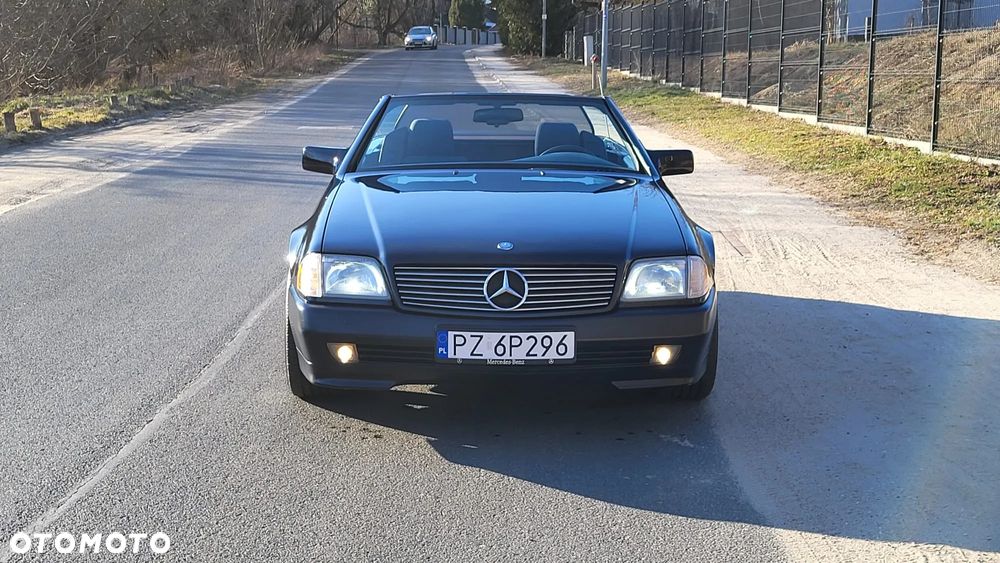 Mercedes-Benz SL - 1