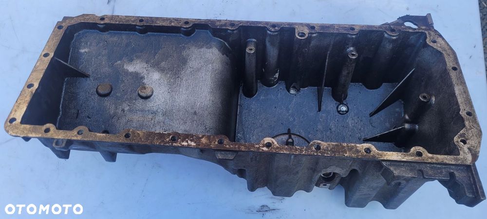 MISKA OLEJOWA BMW E60 E61 E65 E66 3.0D 7801365 - 2